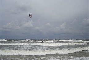 Kitesurfer in Baabe